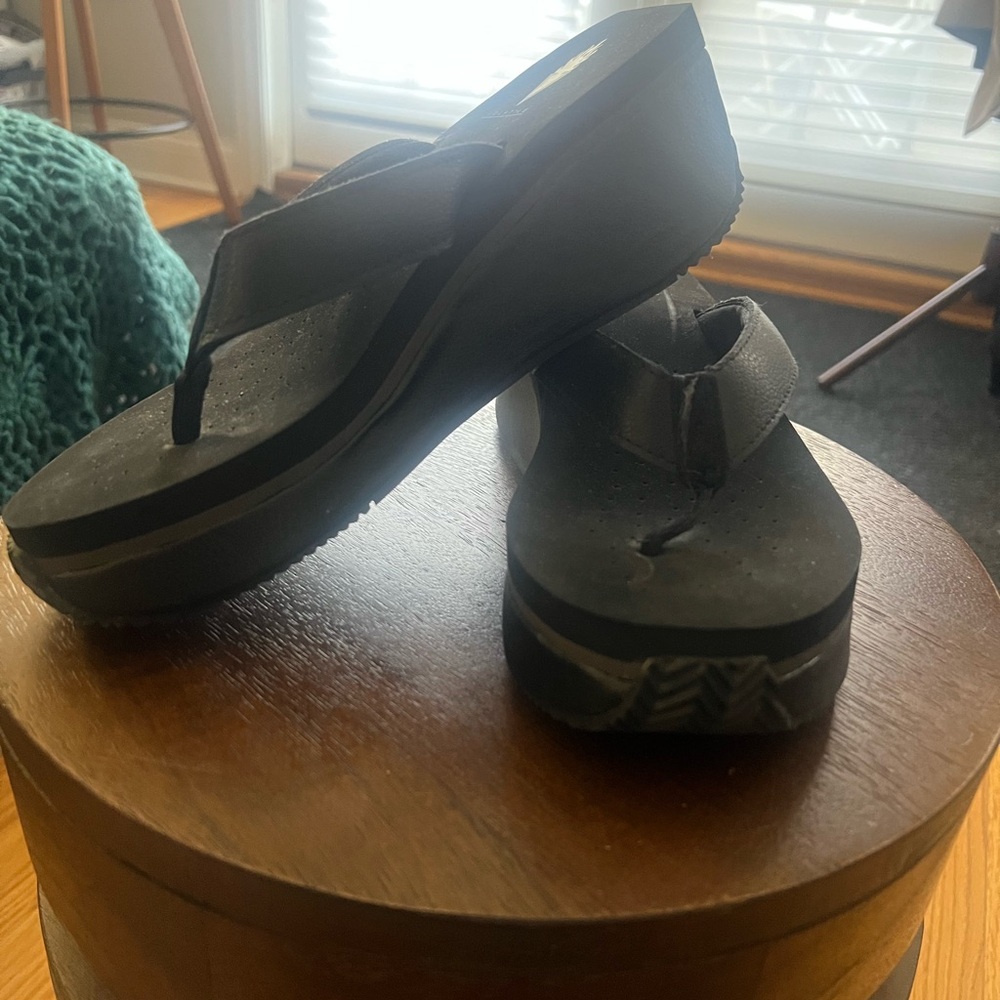 Volatile Black Platform Flip Flops - image 2